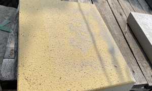 透水磚和其他材料相比,有哪些特點(diǎn)和優(yōu)勢(shì)？